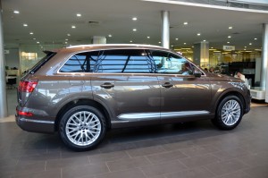 奥迪Q7 2016款 45 TFSI 尊贵型/外观